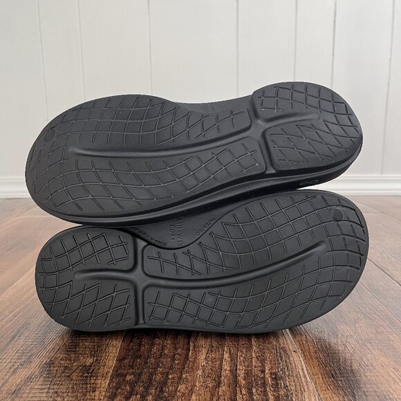 OOFOS OOcloog Clog Recovery Shoe Lightweight Comfort Support Mens Size 11 Black - Picture 9 of 13